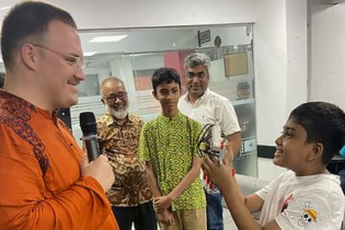 রোবট নিয়ে শুরু হচ্ছে ২ প্রতিযোগিতা