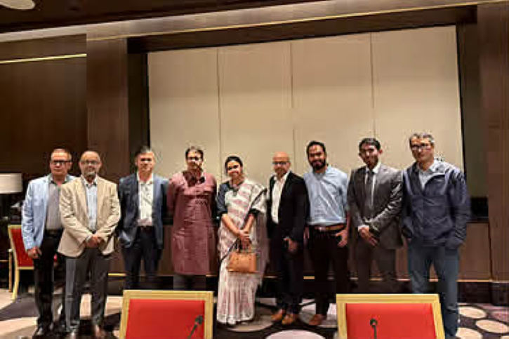 পেপ্যাল চালুর বিষয়ে নতুন আশাবাদ, ঢাকা ঘুরে গেলো প্রতিনিধি দল