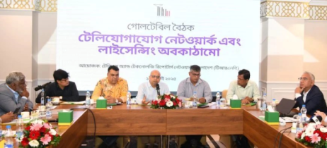 টেলিযোগাযোগ খাতে অতিরিক্ত লাইসেন্স প্রদানে আস্থার সংকট