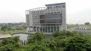 রাজশাহী হাইটেক পার্কের পালে বিনিয়োগের হাওয়া রাজশাহী হাইটেক পার্কের পালে বিনিয়োগের হাওয়া